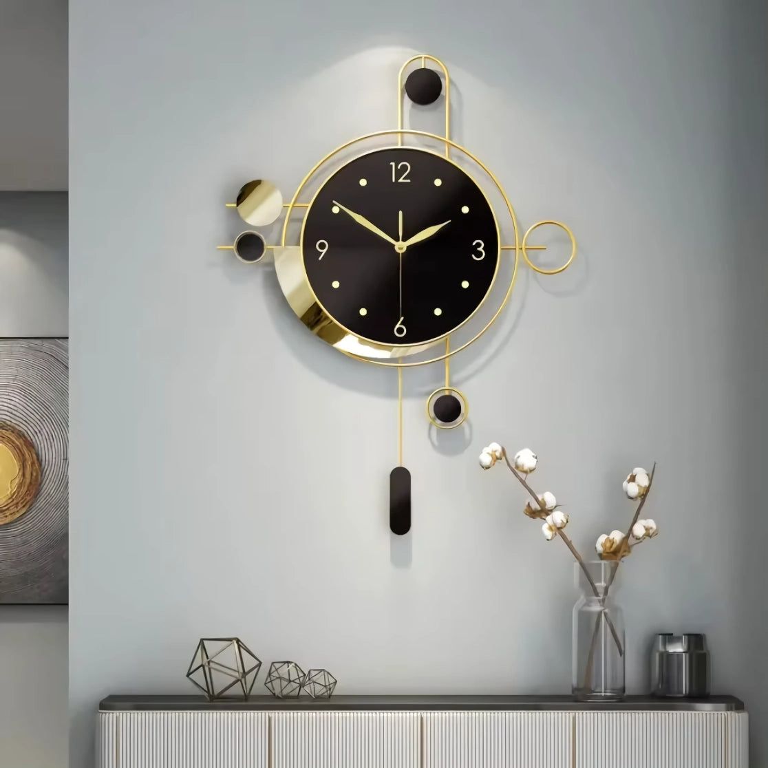 WALL CLOCK