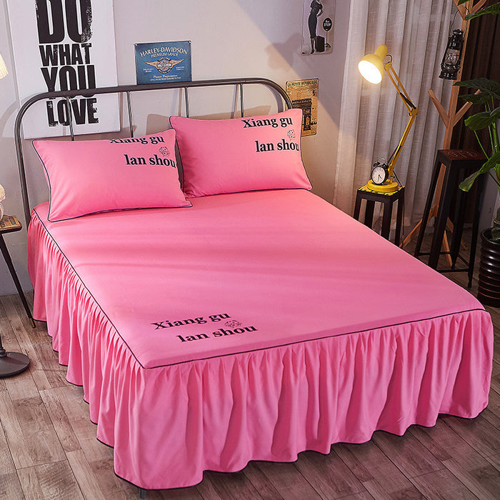 Beauty bed cover brushed